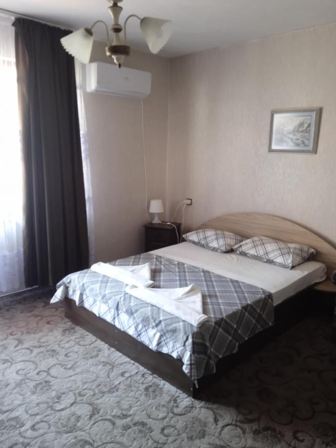 Guest House Urdoviza Kiten  Ngoại thất bức ảnh