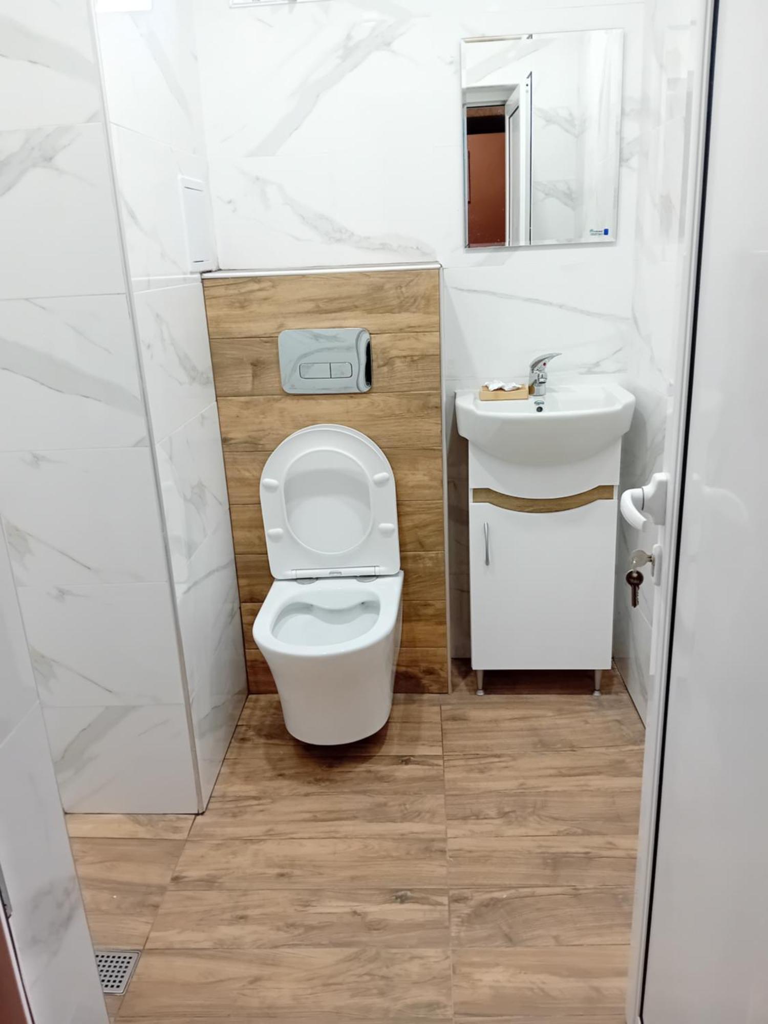Guest House Urdoviza Kiten  Ngoại thất bức ảnh